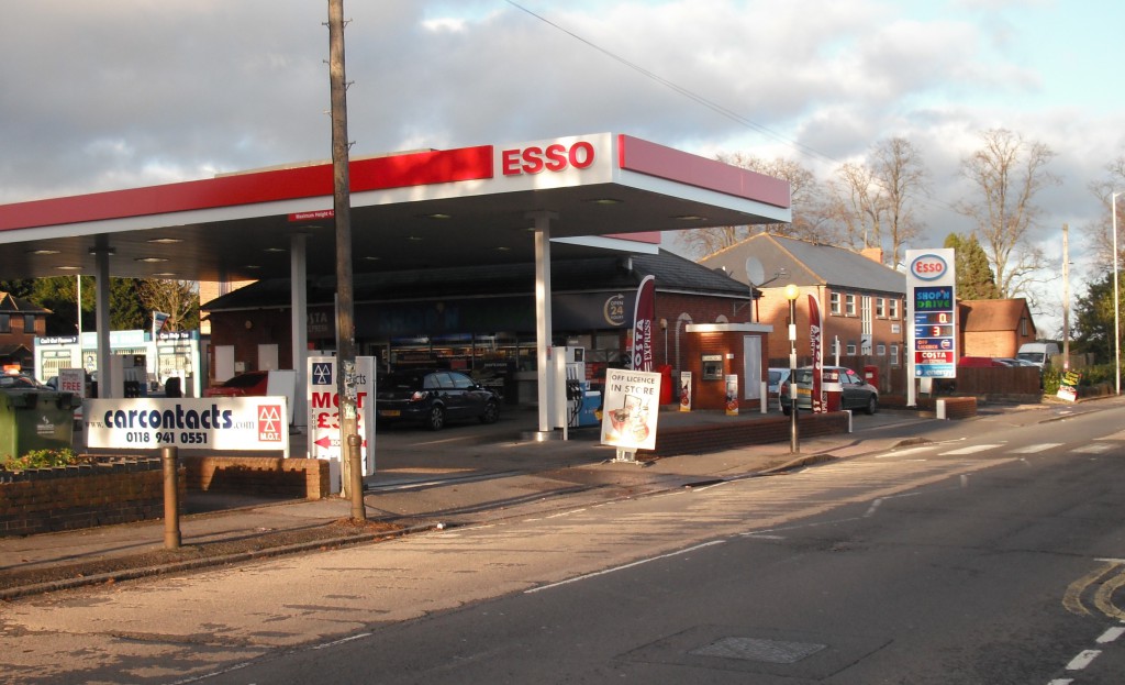 Esso Petrol Station Ricky Duveen